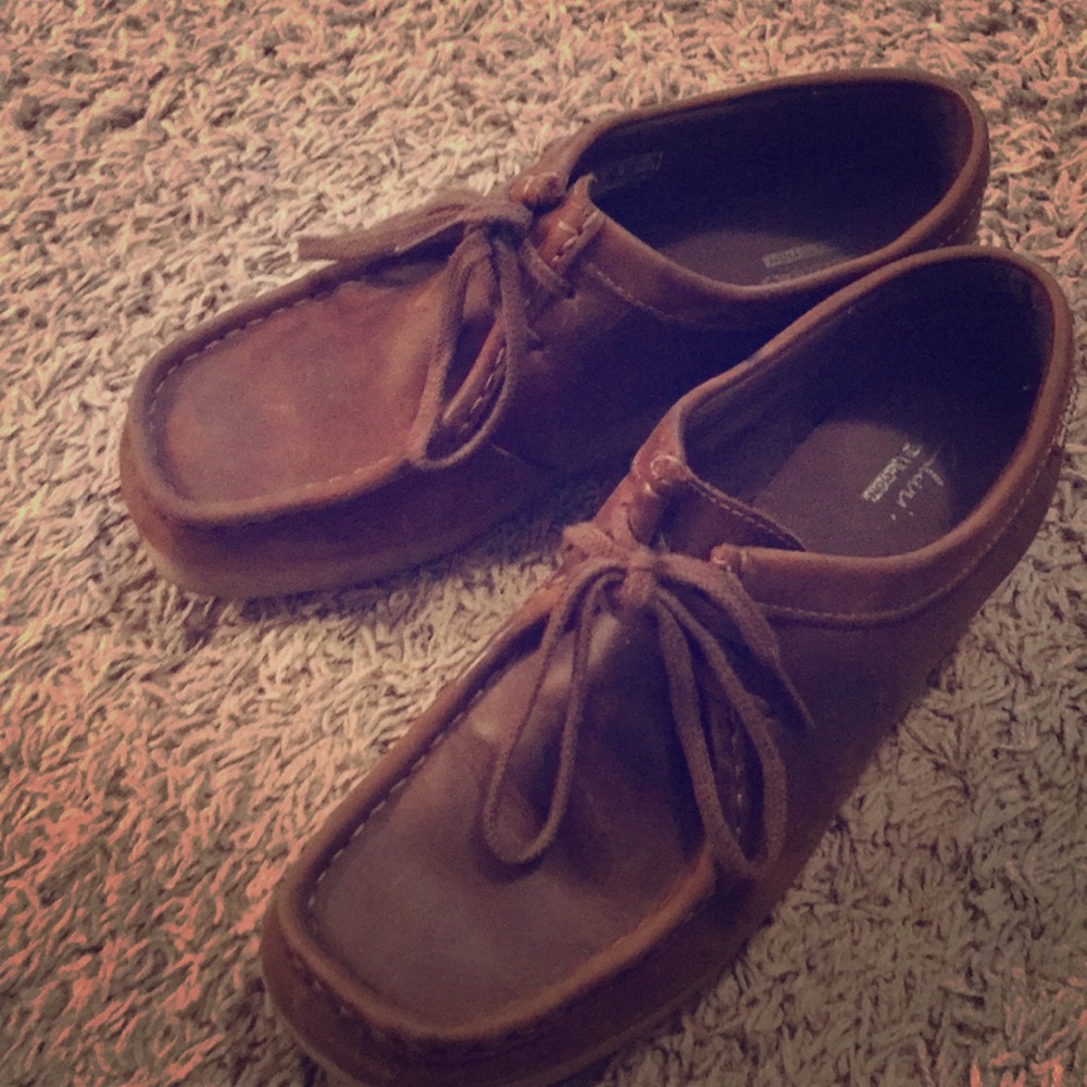 Clark’s shoes size 8
